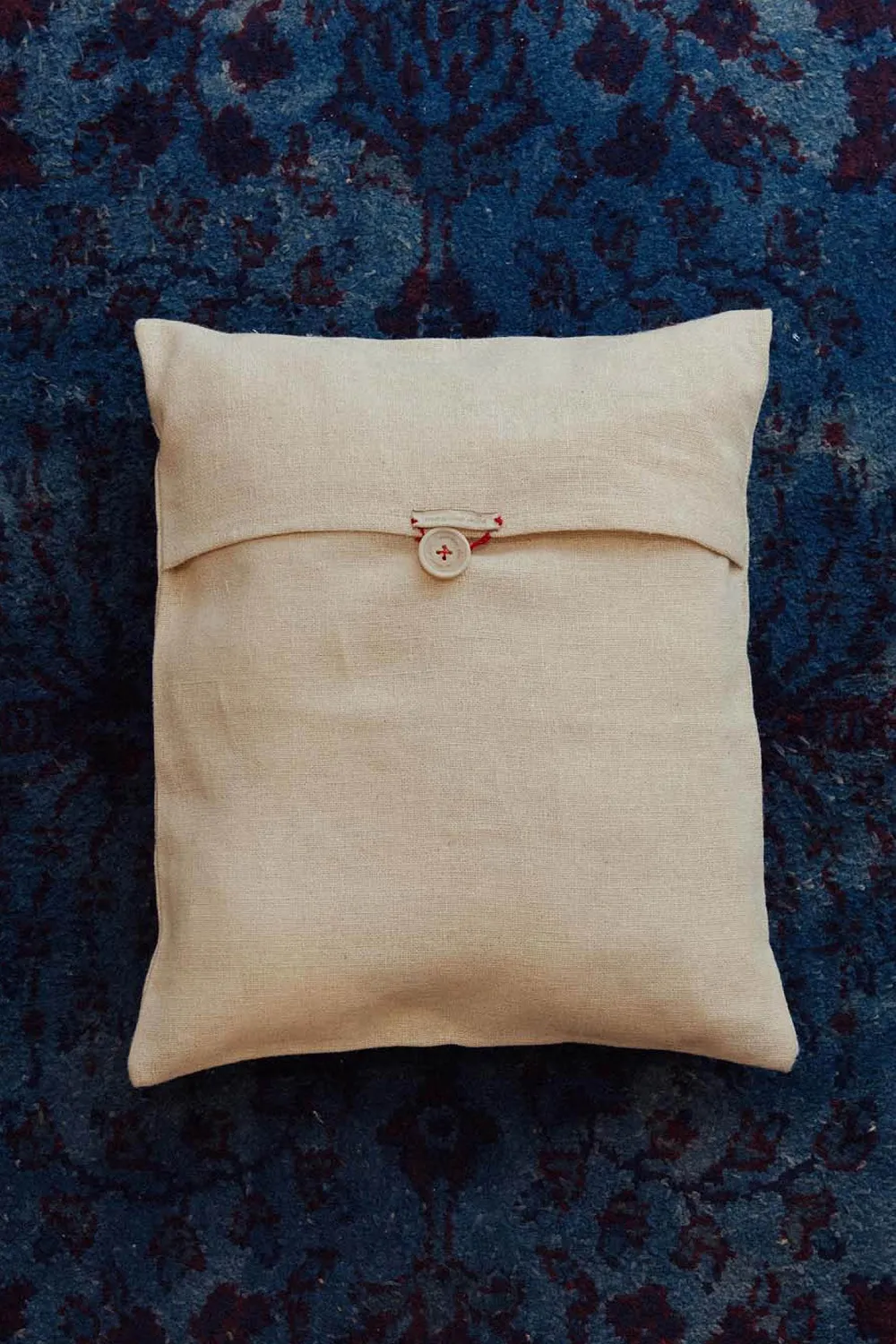 Massimo Alba Pillow cuscino petalo ricamo I love you