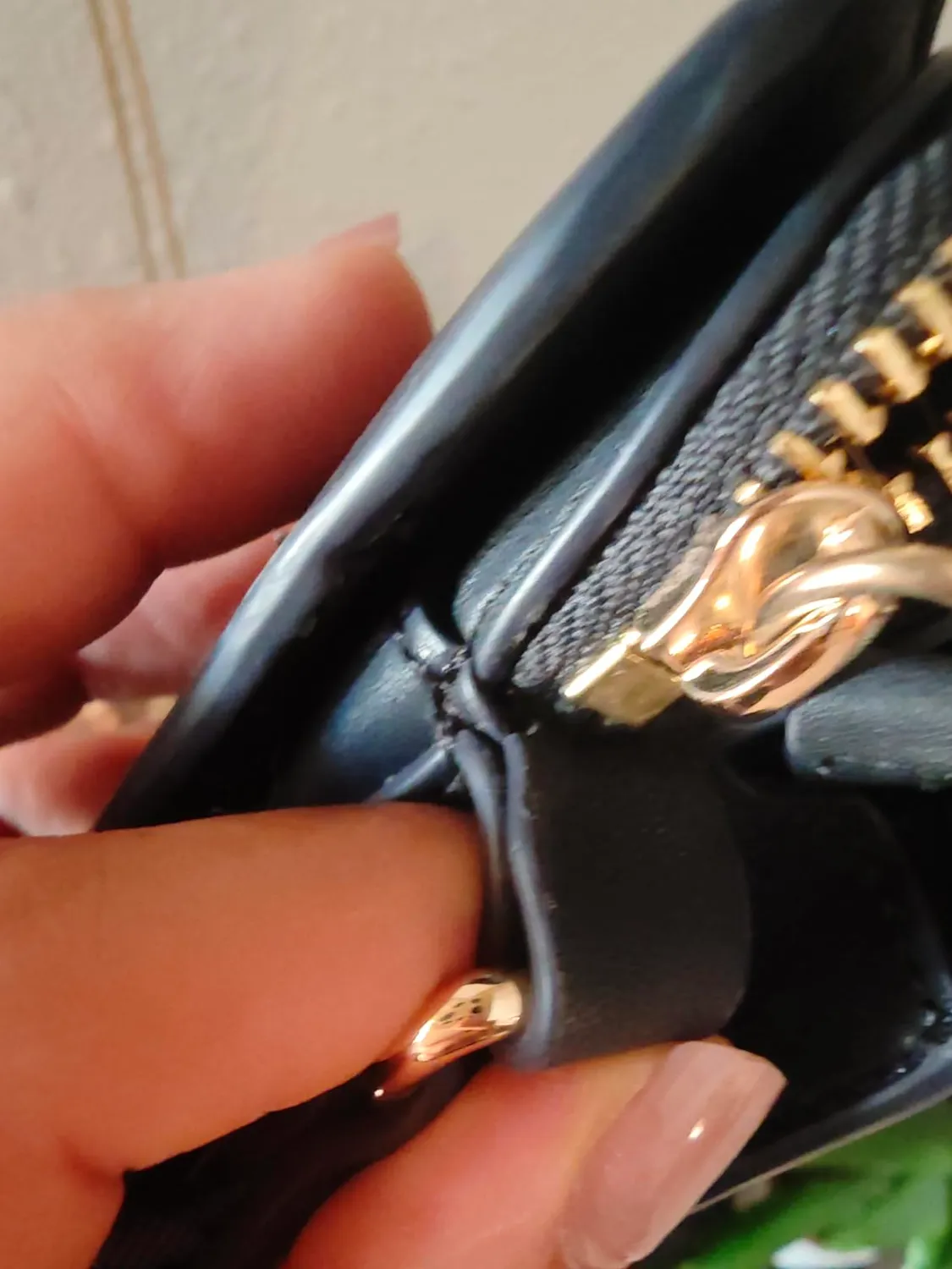 Tommy Hilfiger Logotape Camera Bag borsa tracolla nera tracolla larga