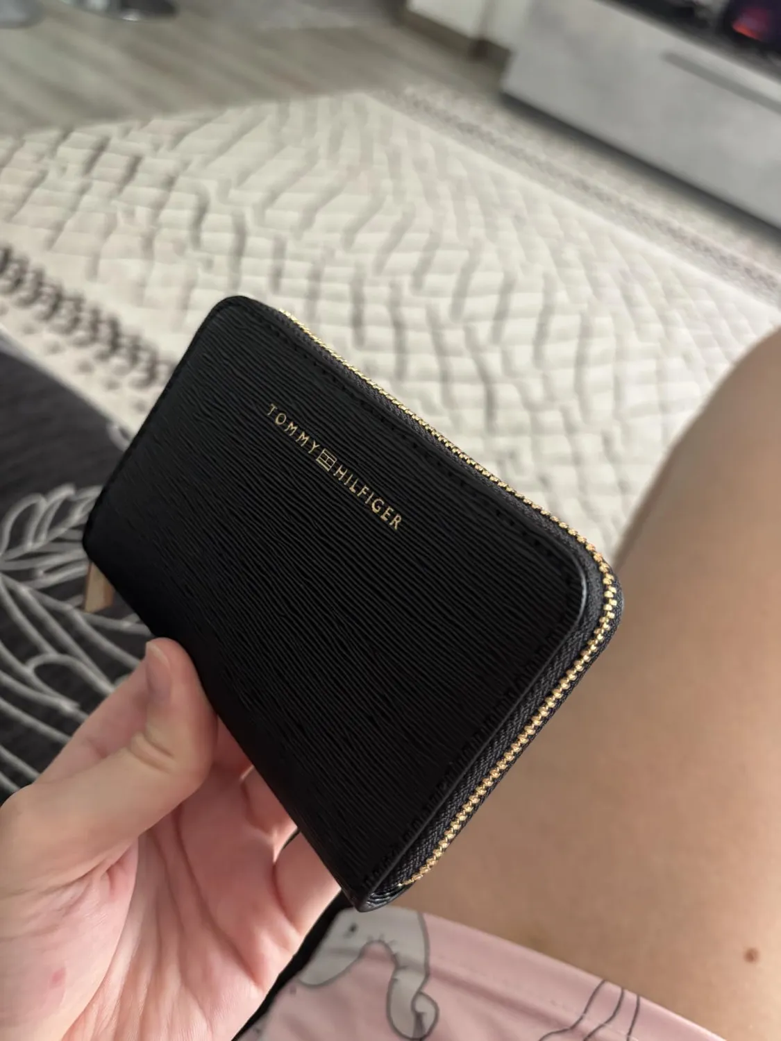 Tommy Hilfiger Modern Compact portafoglio donna nero