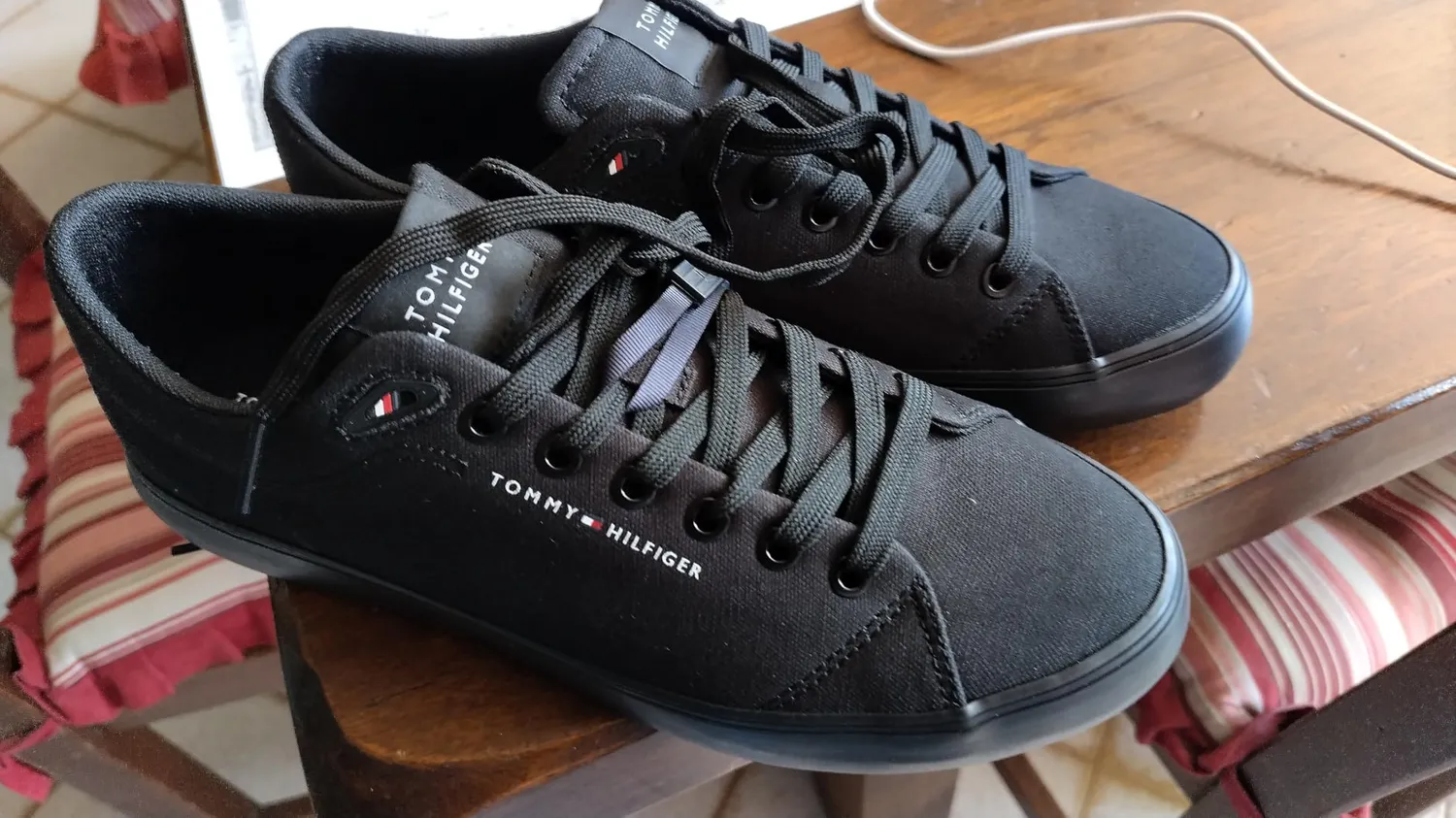 Tommy Hilfiger FM0FM05817 Scarpe Uomo Bianche 44
