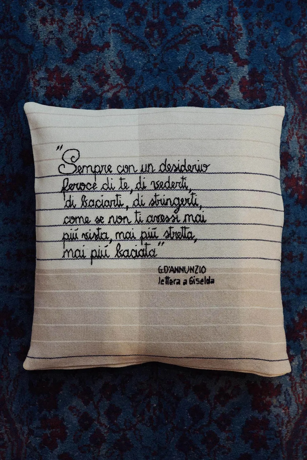 Massimo Alba Pillow cuscino arredo corvo ricamato