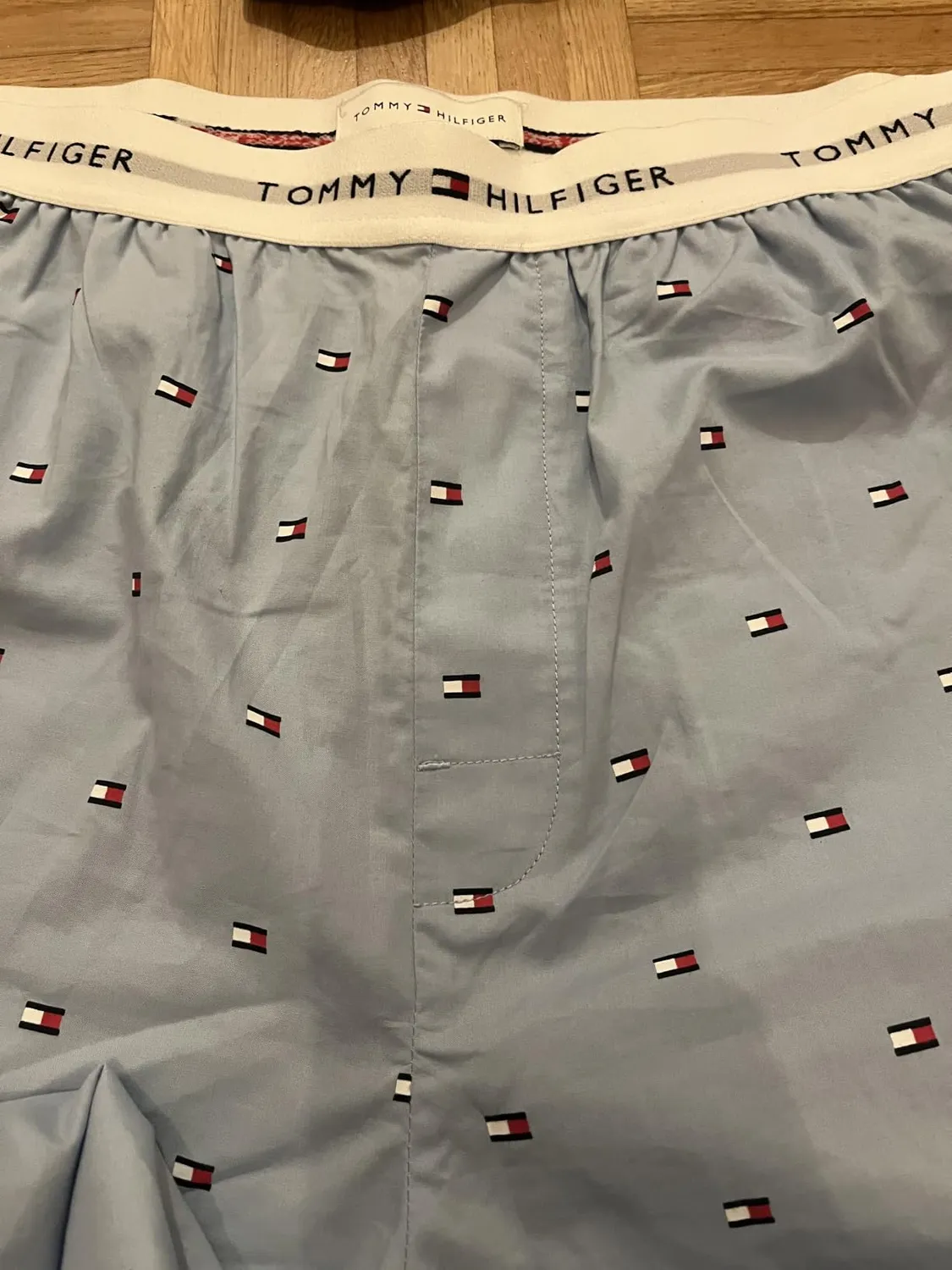 Tommy Hilfiger UM0UM03999 pigiama uomo beige set stampa