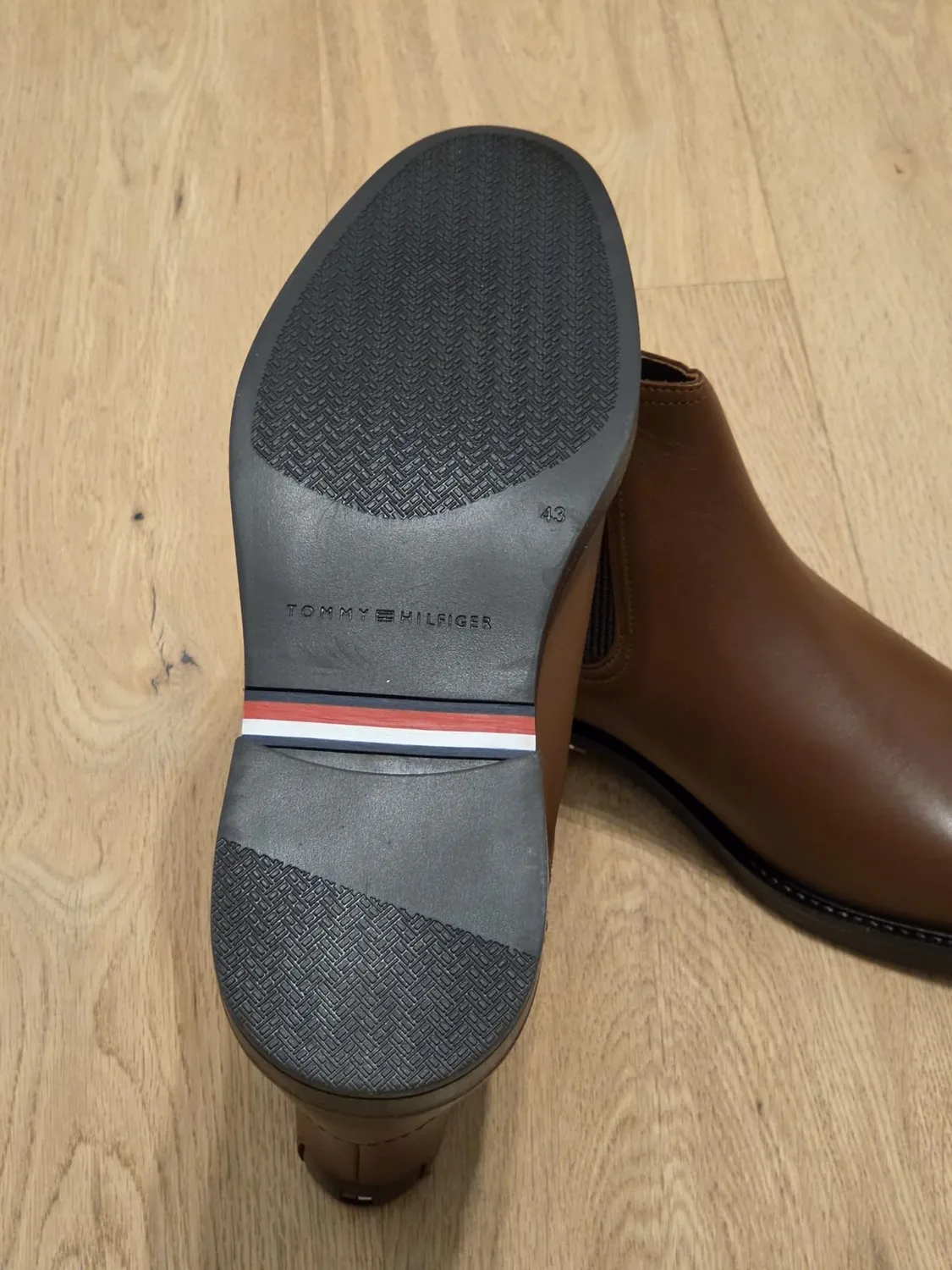 Tommy Hilfiger FM0FM05935 stivali Chelsea uomo 44.5 cognac