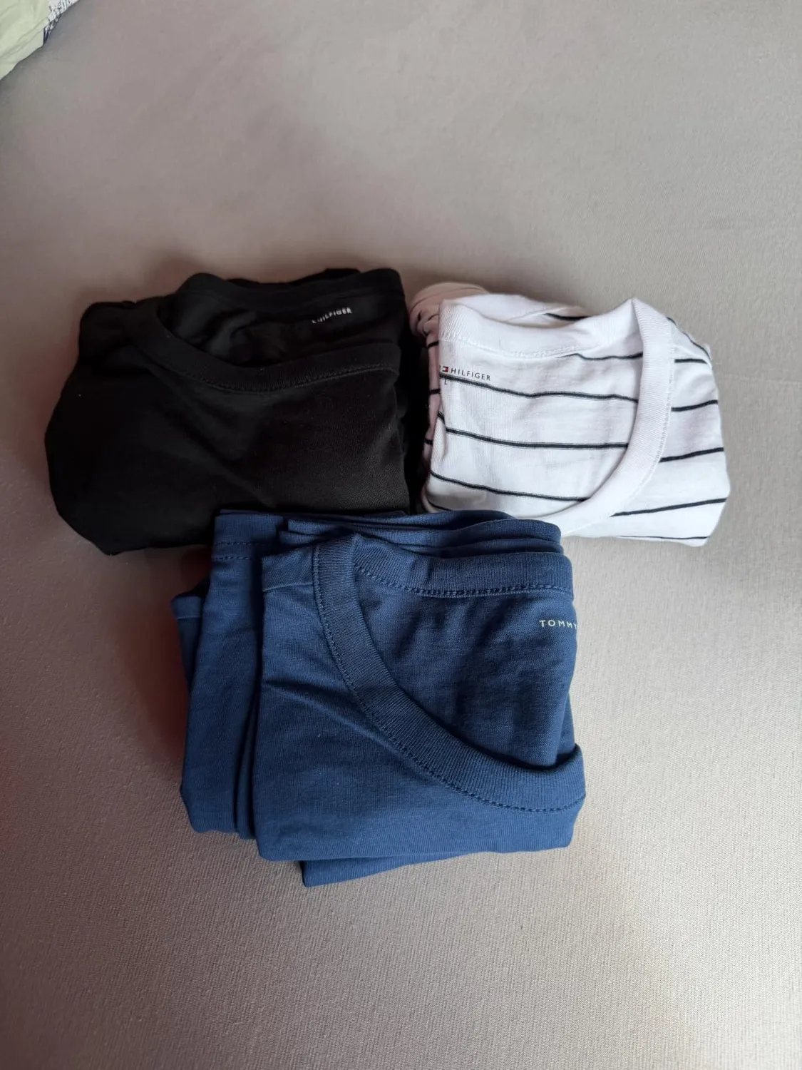 Tommy Hilfiger Stripe UM0UM03962 t-shirt uomo M pacco 3 righe