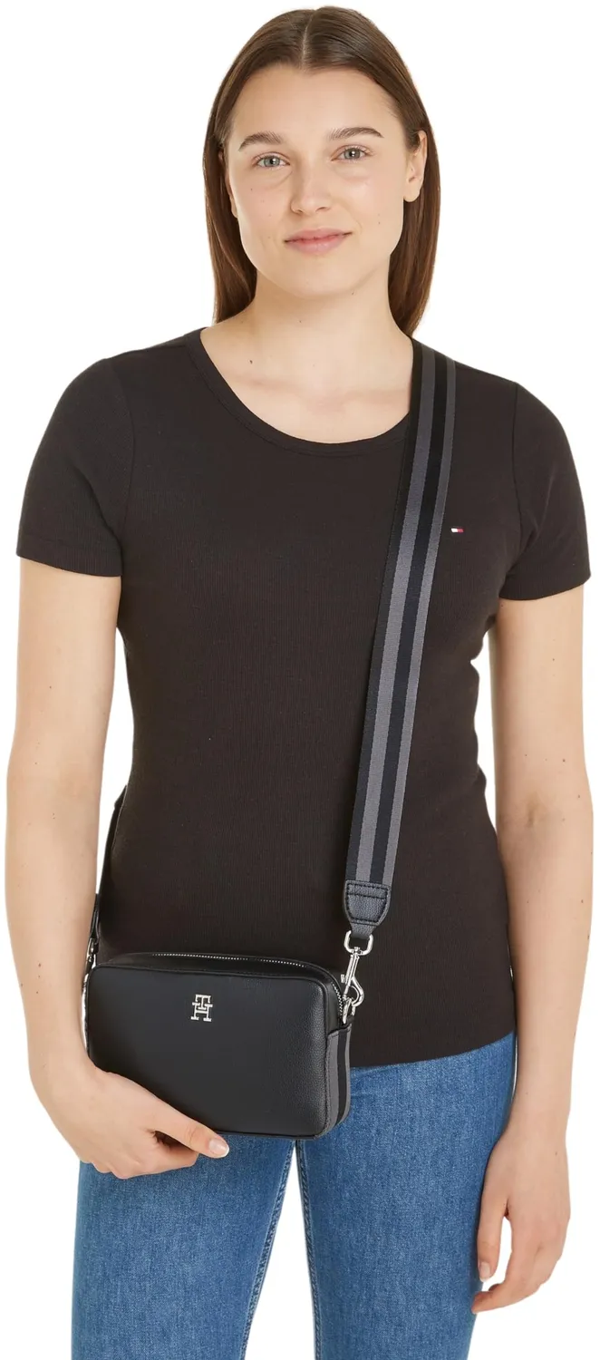 Tommy Hilfiger TH Essential Camera Bag AW0AW15724 borsa nera