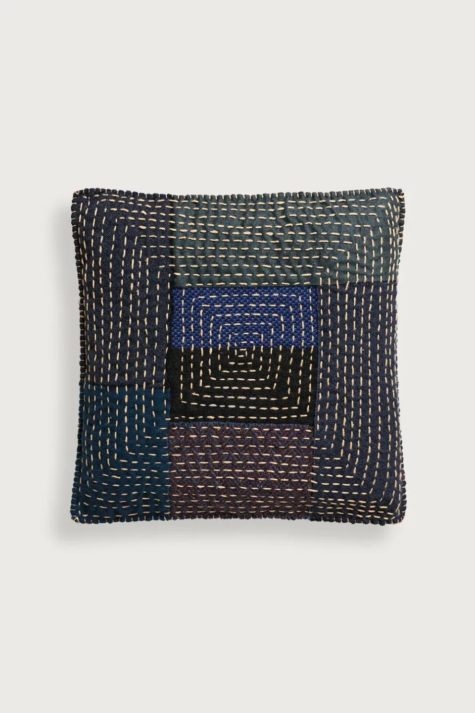 Massimo Alba Pillow cuscino ricamato blu patchwork fatto a mano