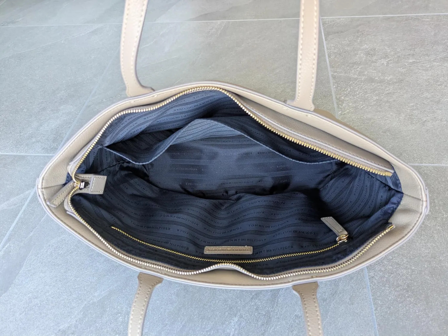 Tommy Hilfiger TH Logotape AW0AW17449 tote donna logo