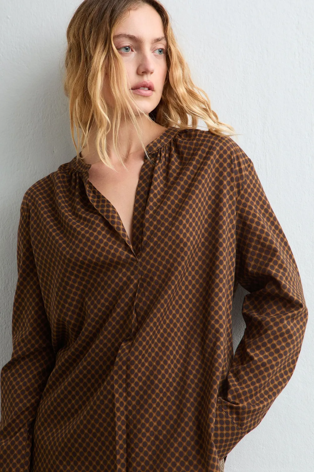 Massimo Alba Yvonne blusa camel cotone e cashmere