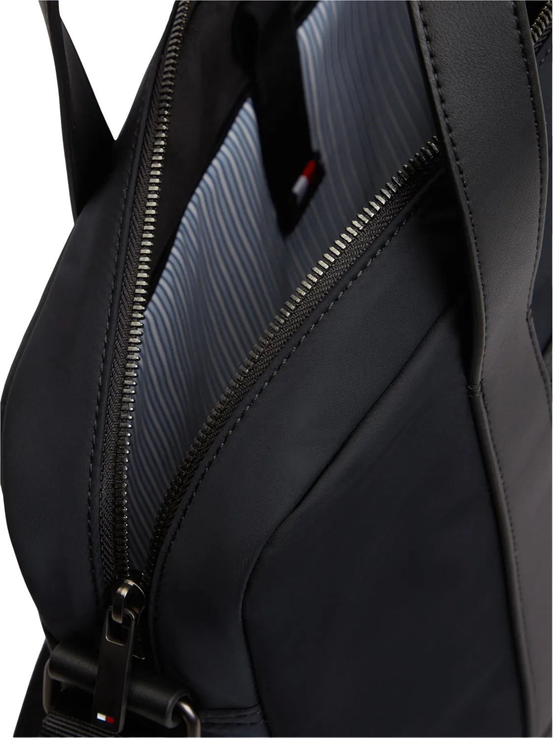 Tommy Hilfiger Nylon AM0AM14855 messenger uomo nera
