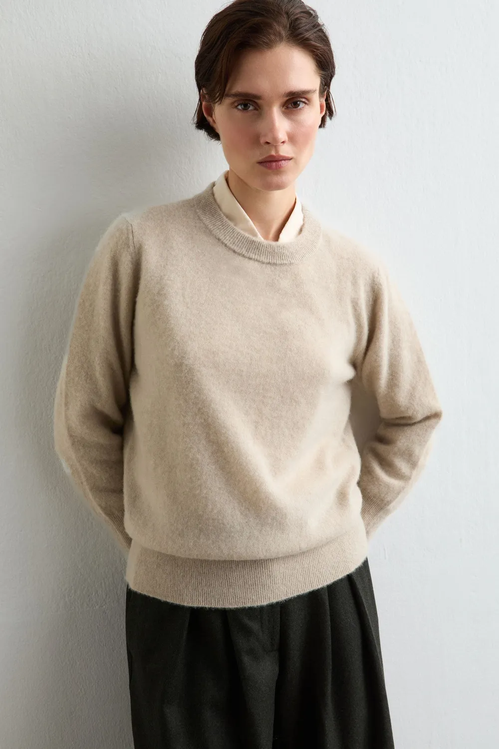 Massimo Alba Amalia maglione cashmere sesame girocollo