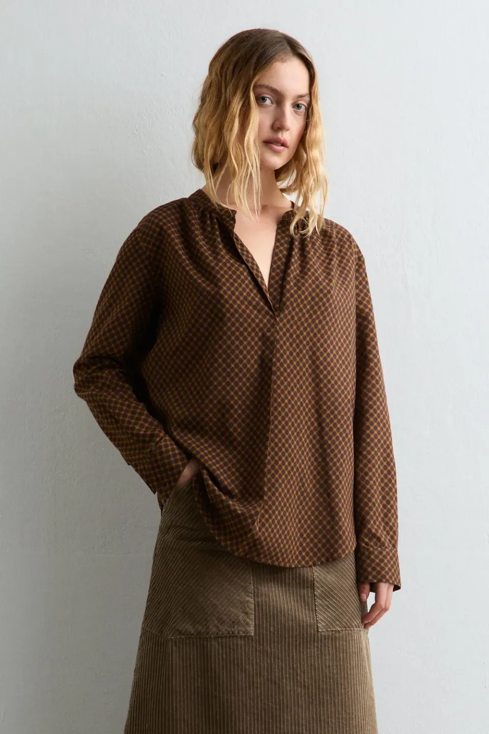 Massimo Alba Yvonne blusa camel cotone e cashmere