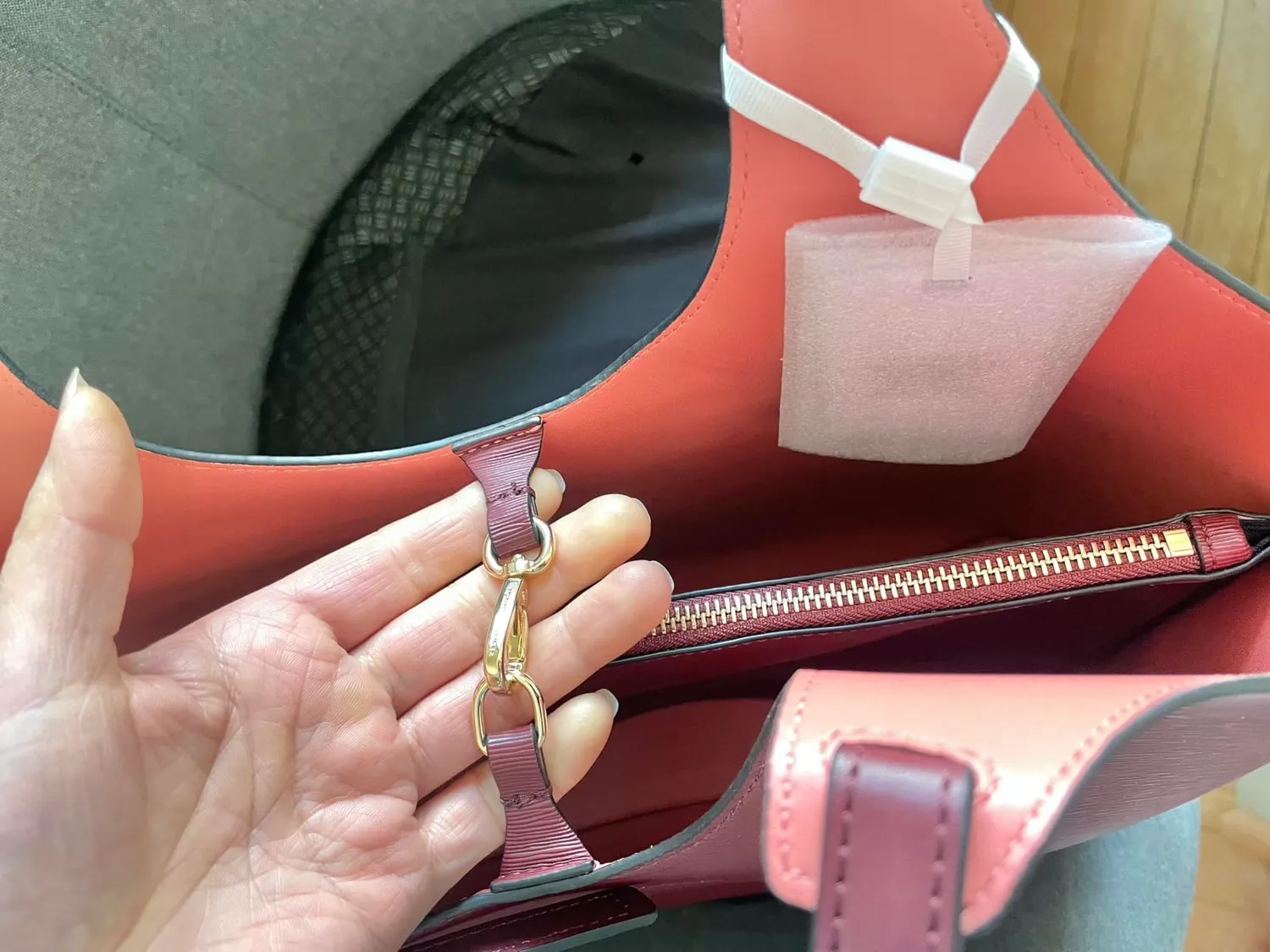 Tommy Hilfiger Modern Tote AW0AW18618 borsa donna marrone