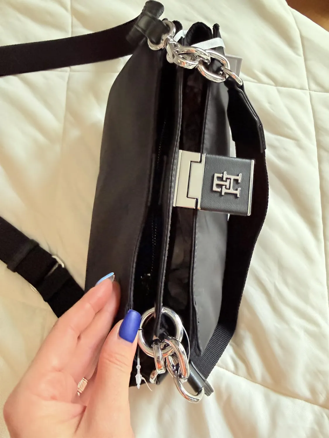 Tommy Hilfiger TH Her Med Satchel Nylon borsa nera
