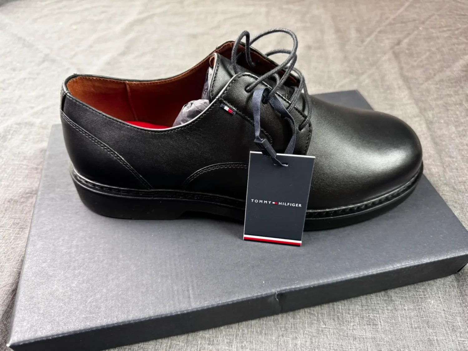 Tommy Hilfiger Ultralight FM0FM05780 derby uomo 44 EU leggera