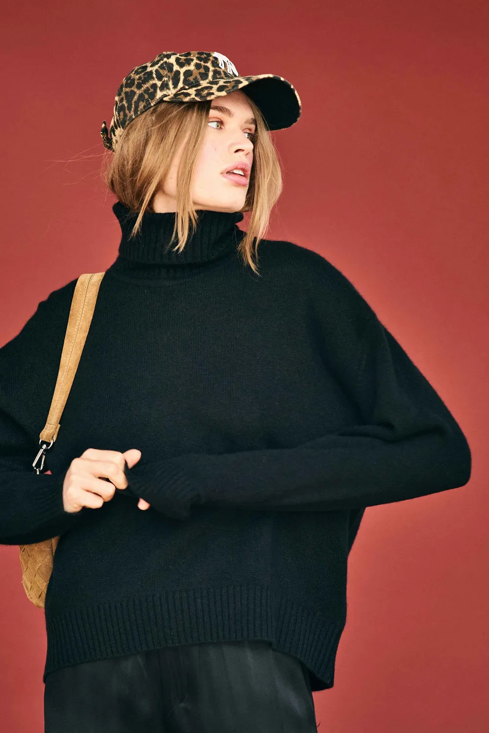 Jumper 1234 Oversize Roll Collar maglione cashmere nero