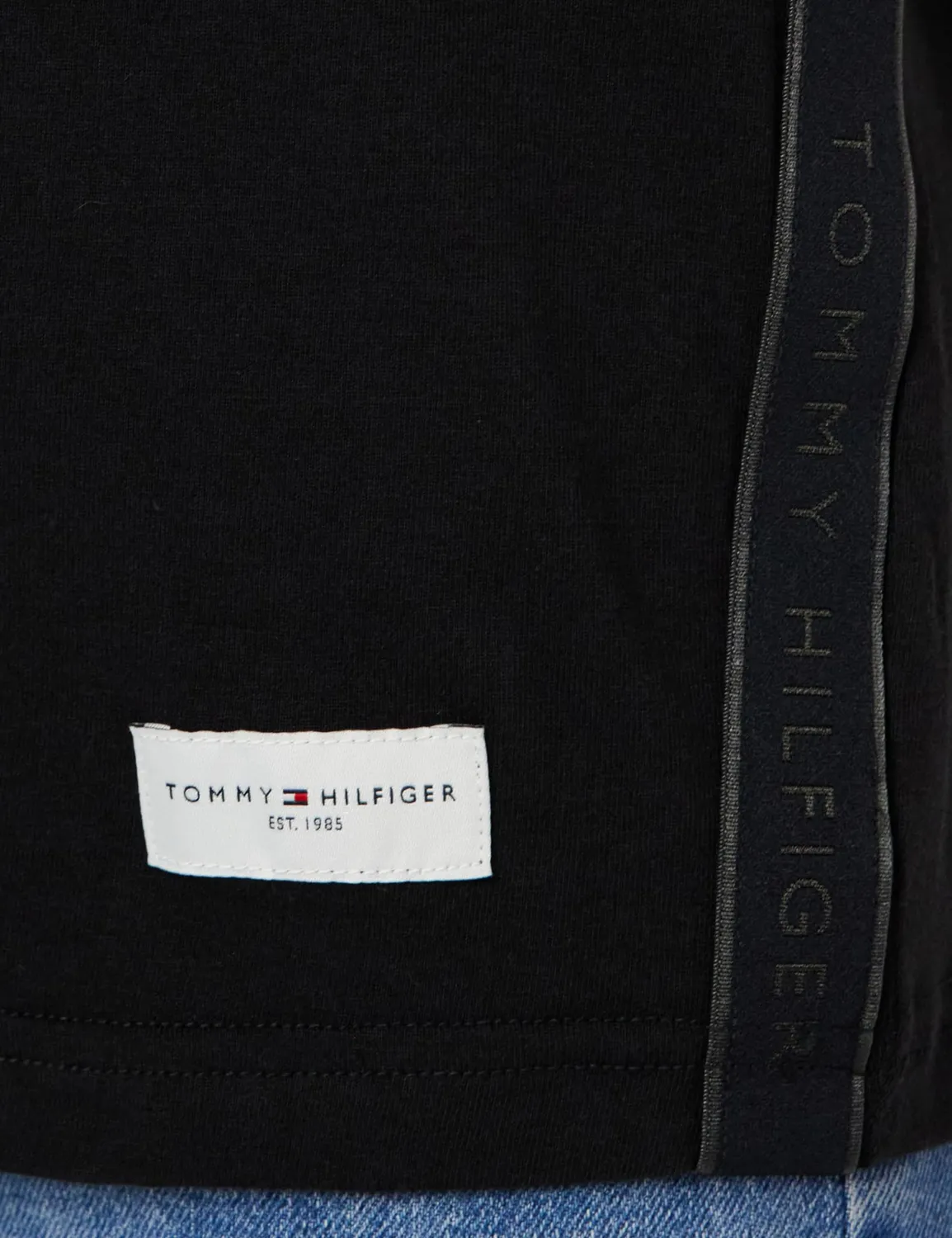 Tommy Hilfiger UW0UW04873 t-shirt donna nera cotone