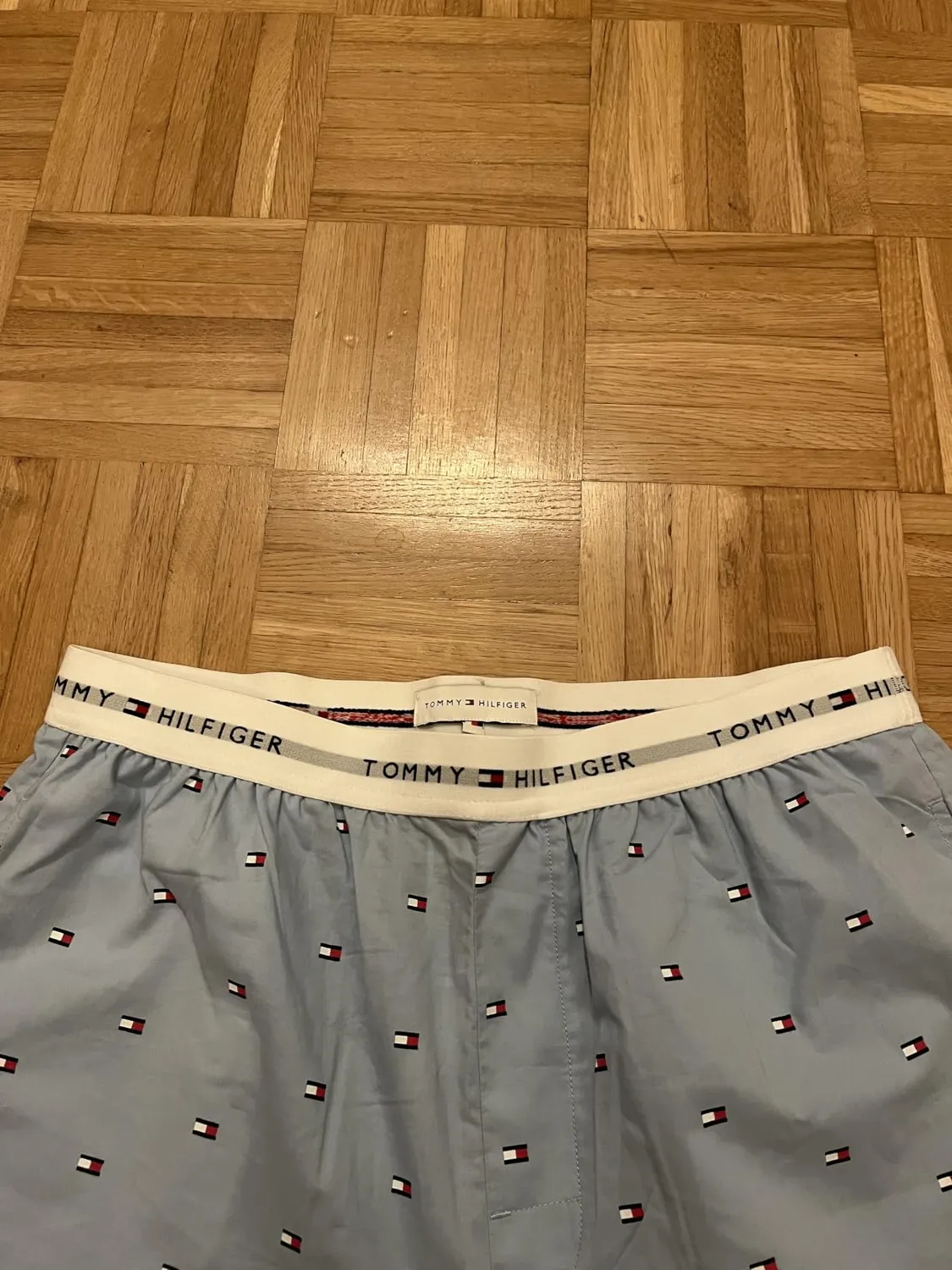 Tommy Hilfiger UM0UM03999 pigiama uomo beige set stampa