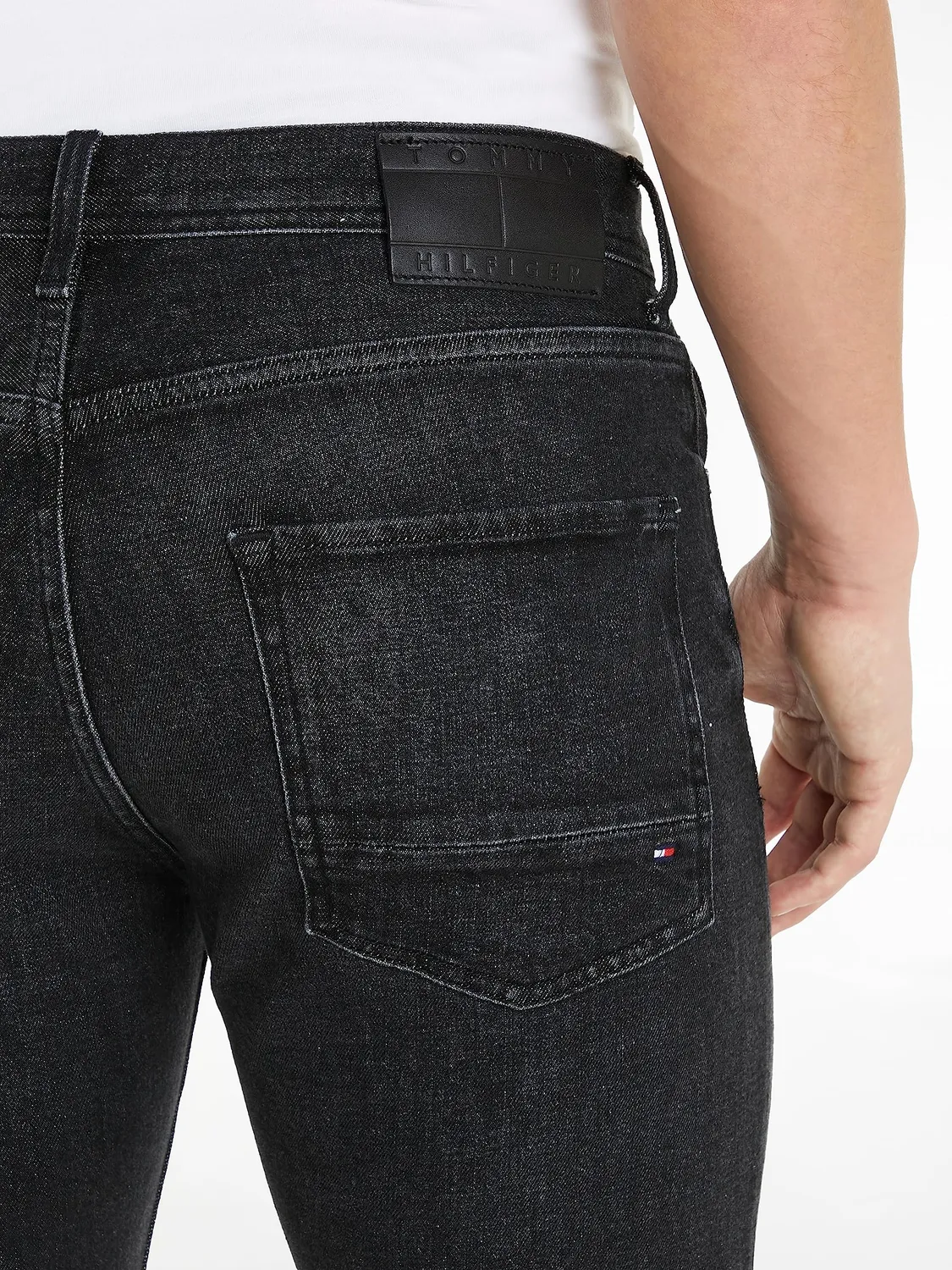 Tommy Hilfiger Jeans Uomo 32W/36L Dritto Vita Media