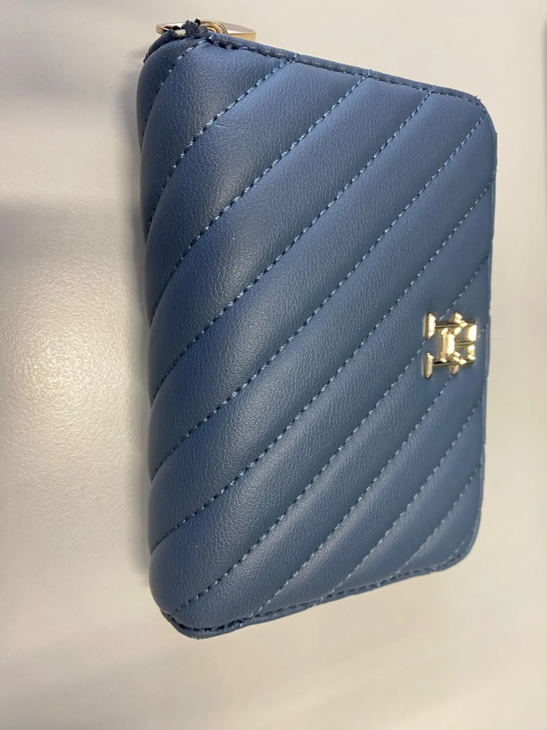 Tommy Hilfiger Poppy Portafoglio con Zip Faded Ink blu
