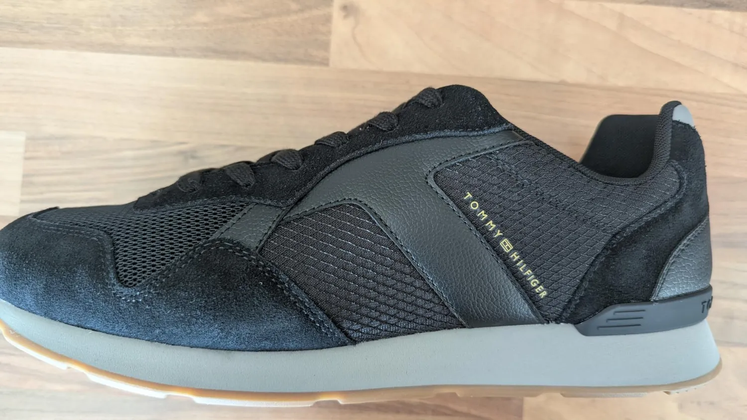 Tommy Hilfiger Core Mix Runner FM0FM06001 Sneakers Uomo