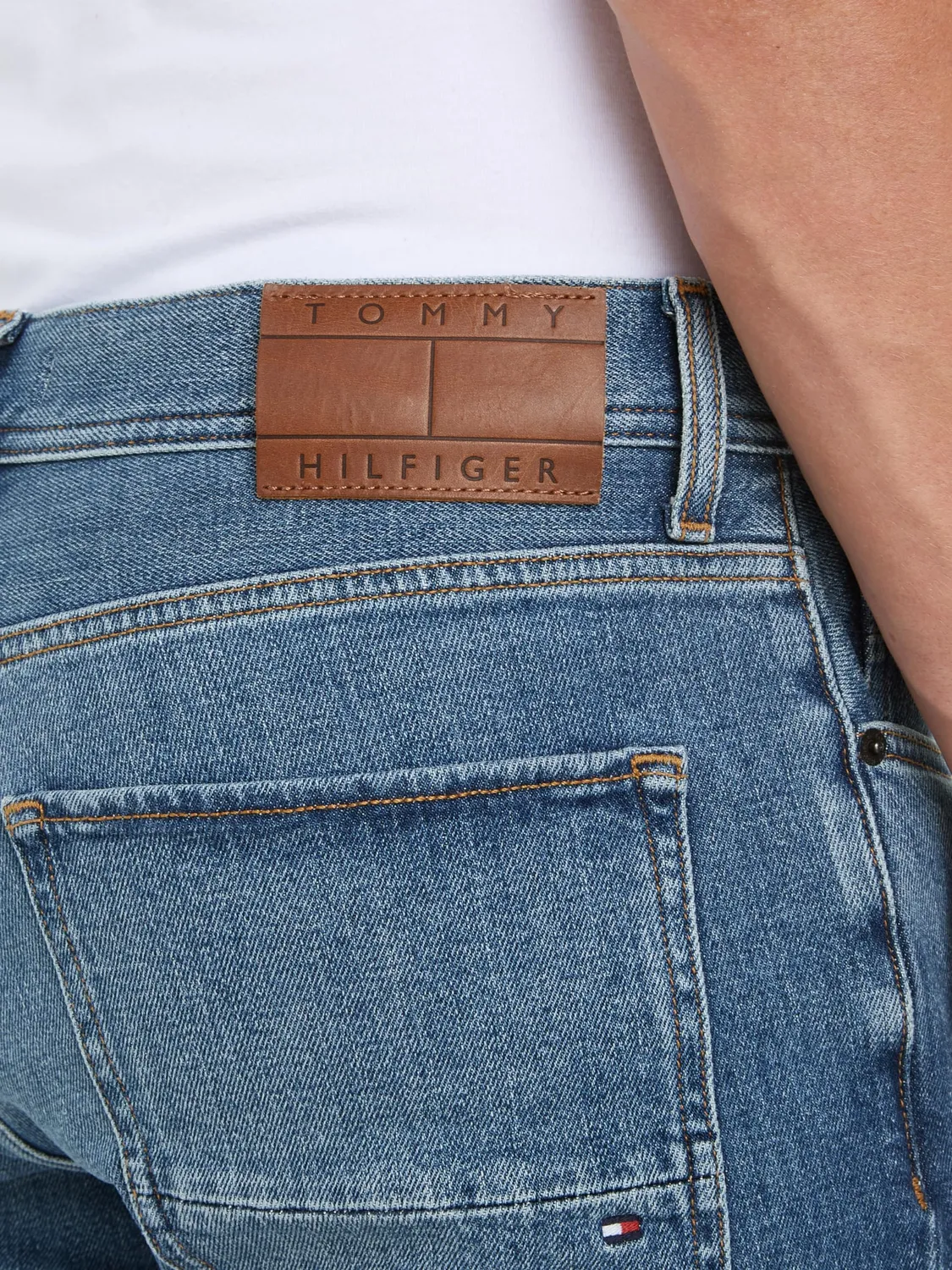 Tommy Hilfiger Denton MW0MW36319 Jeans Uomo 30W/36L Dritto