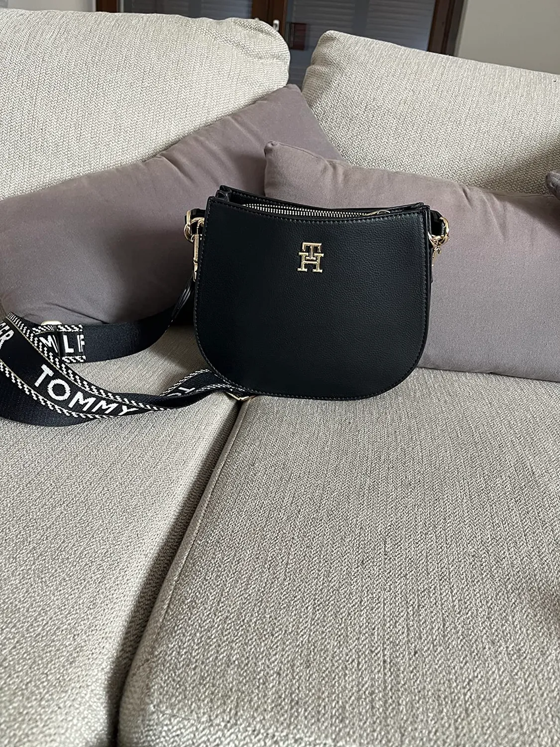Tommy Life Med Crossover AW0AW14472 borsa tracolla rosa