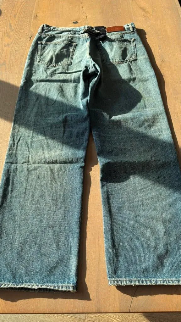 Tommy Hilfiger Jeans MW0MW40352? No