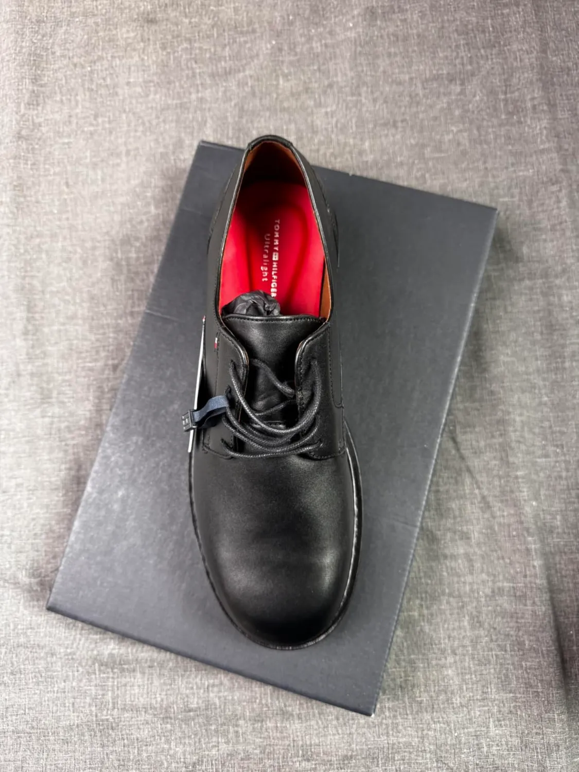 Tommy Hilfiger Ultralight FM0FM05780 derby uomo 44 EU leggera