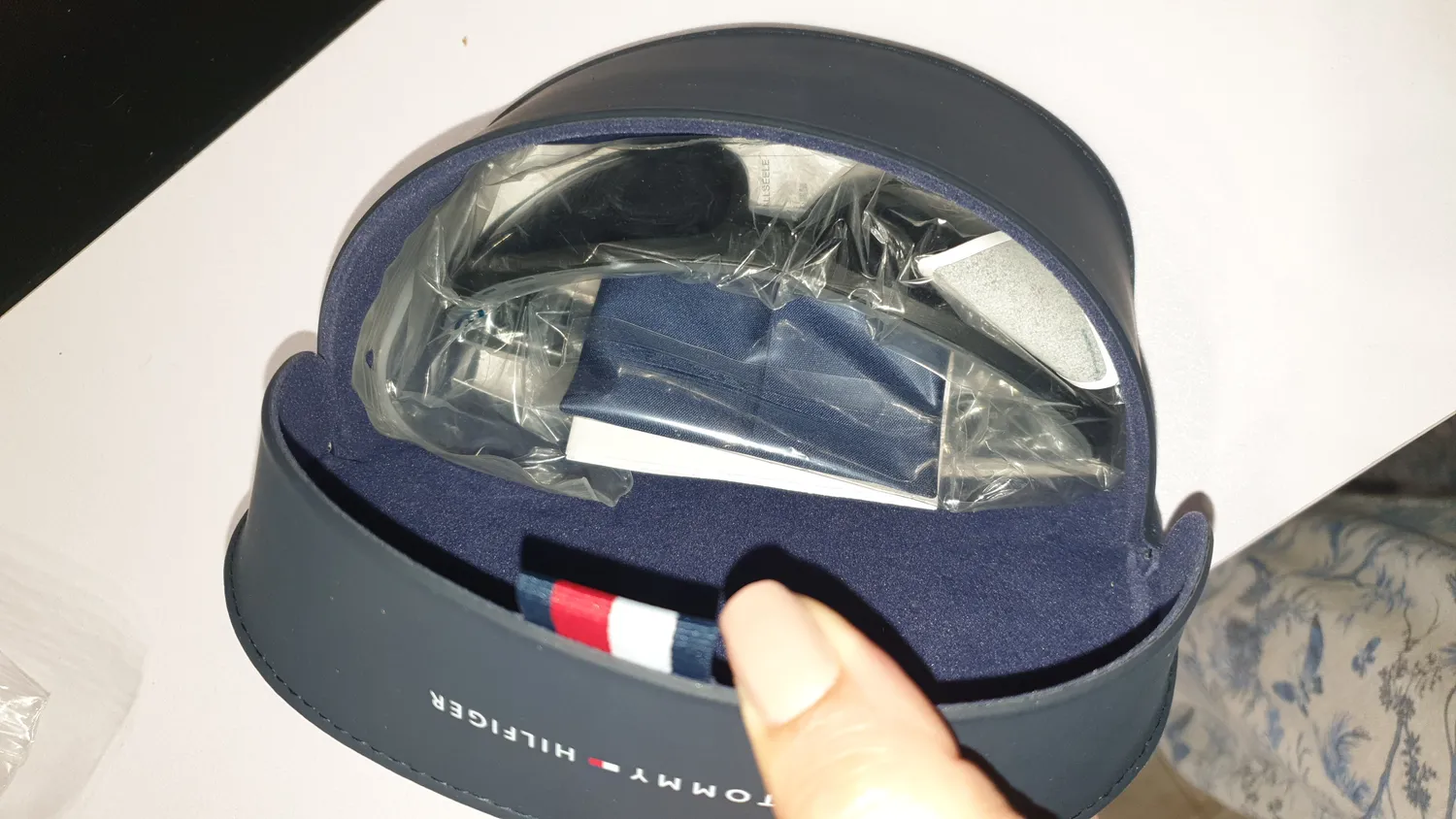 Tommy Hilfiger TH 1722/S occhiali da sole uomo nero-blu 61
