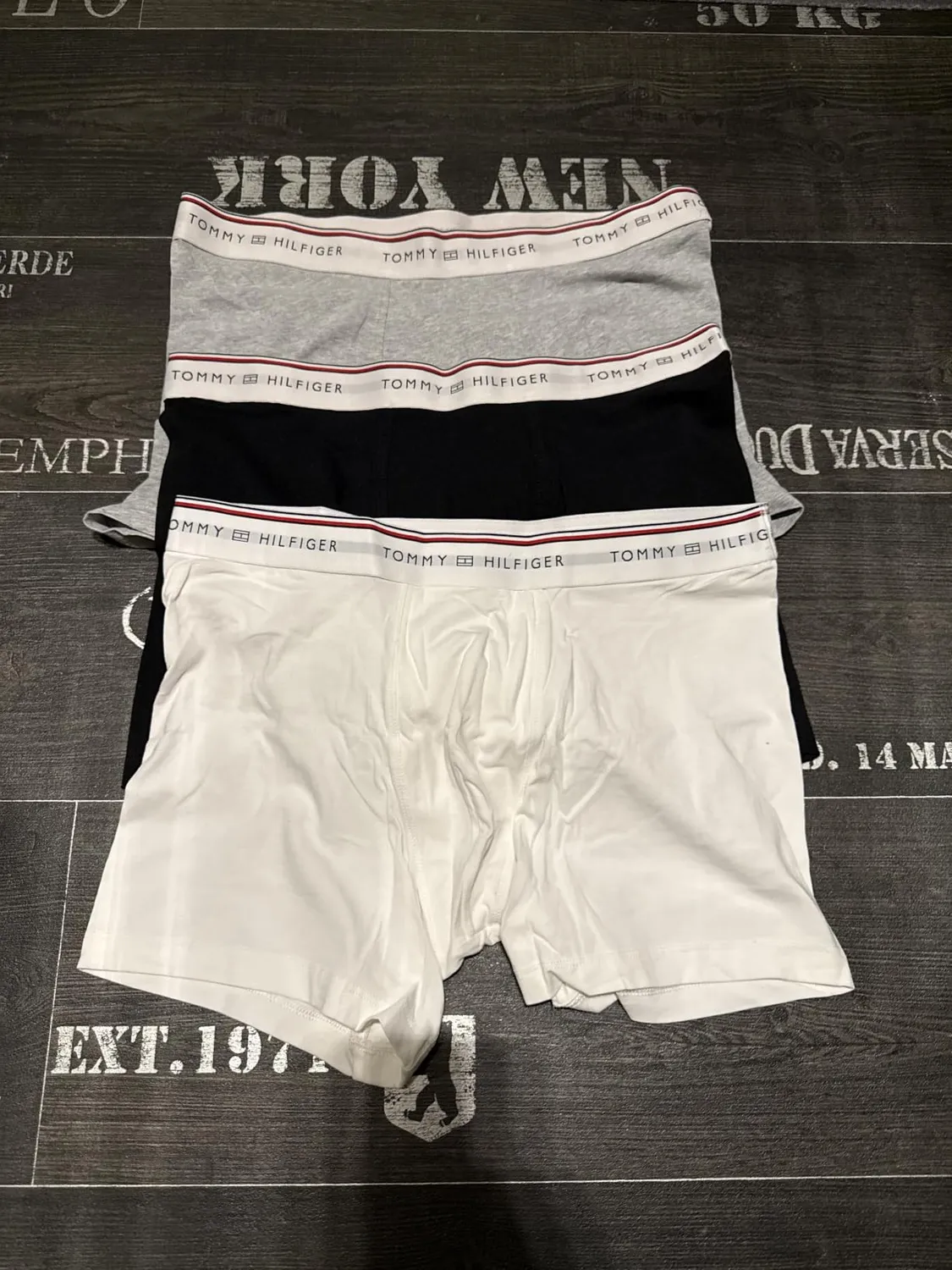 Tommy Hilfiger UM0UM03978 boxer uomo 3 pezzi cotone elastico