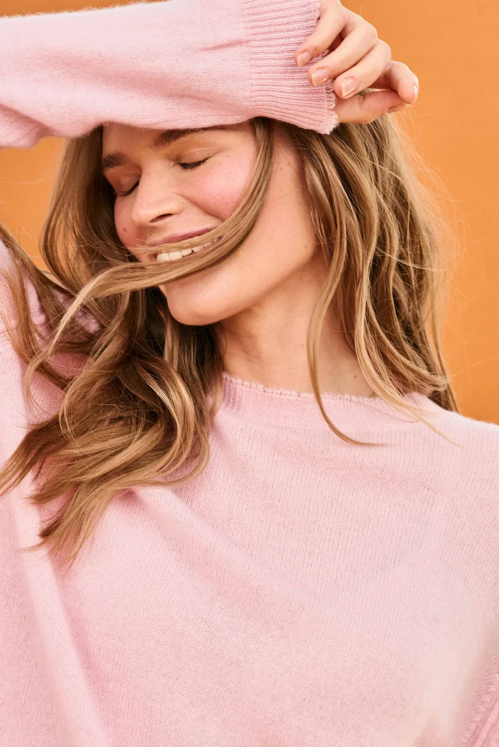 Jumper 1234 Cashmere Distressed Crew maglione rosa cashmere