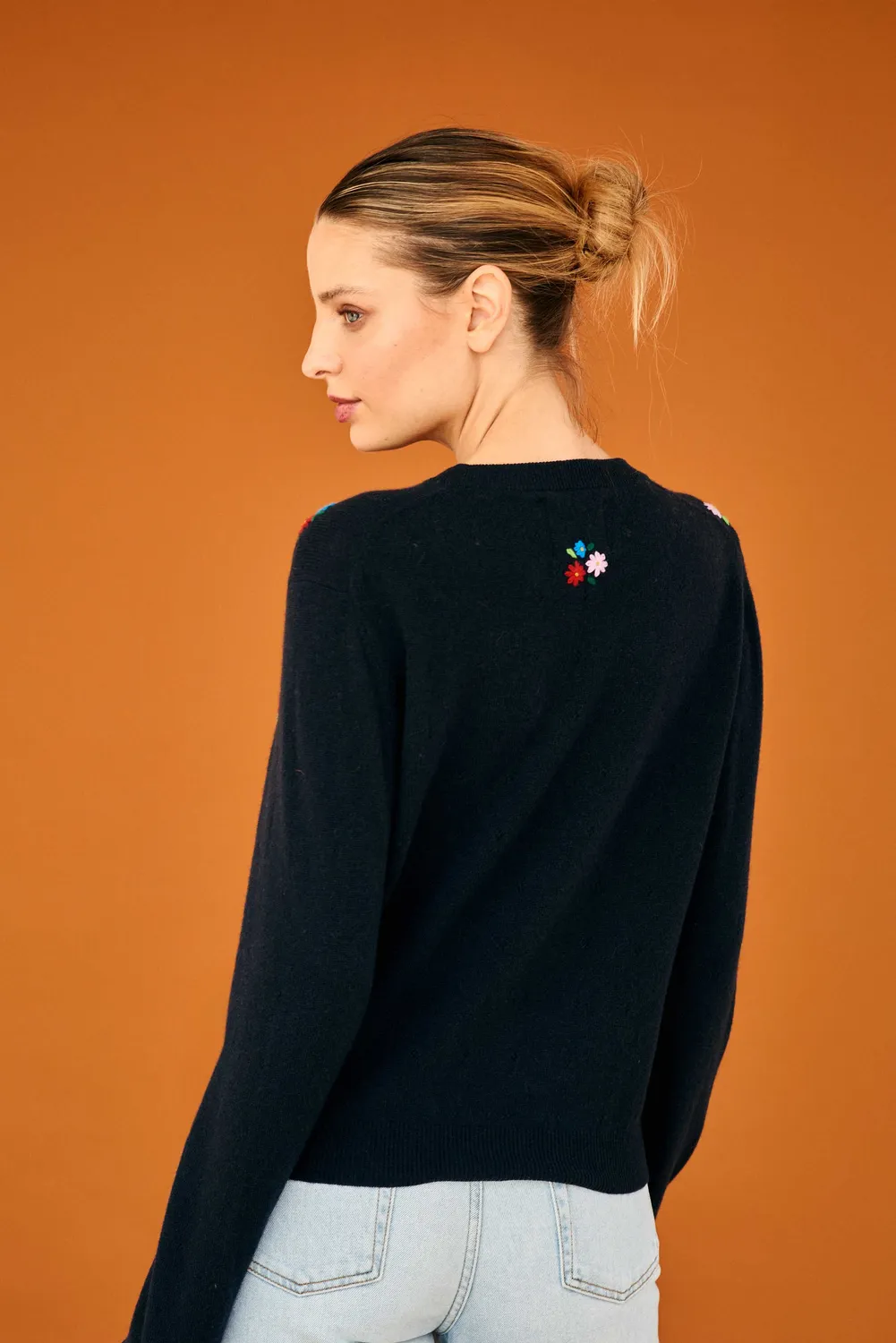 Jumper 1234 Embroidered Floral Crew maglione navy ricamato
