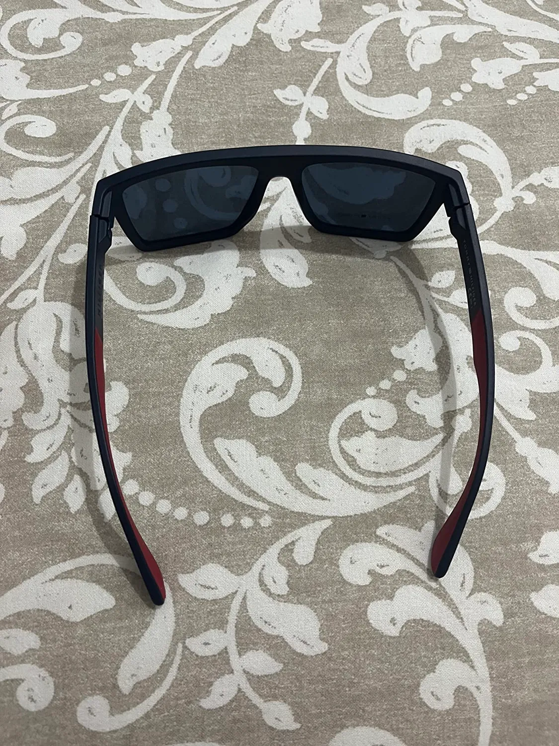 Tommy Hilfiger TH 1605/S occhiale da sole uomo sportivo