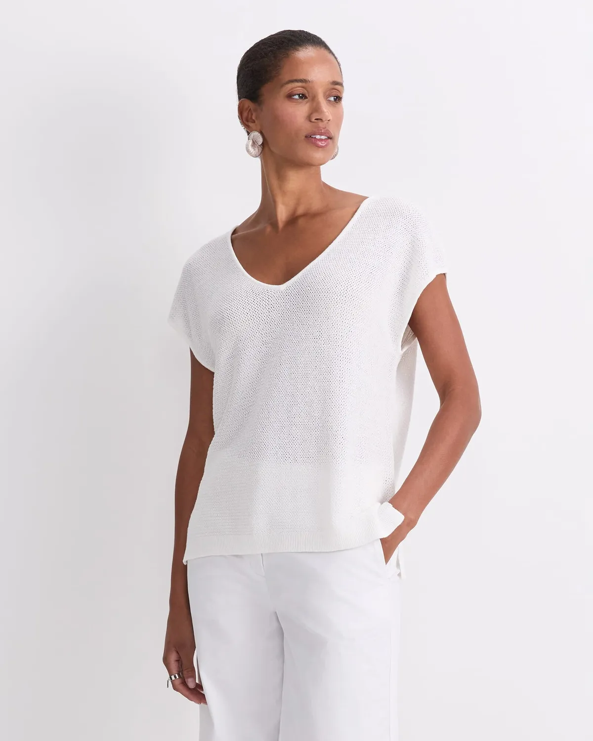 Sportscraft Luisa top maglia scollo V misto lino
