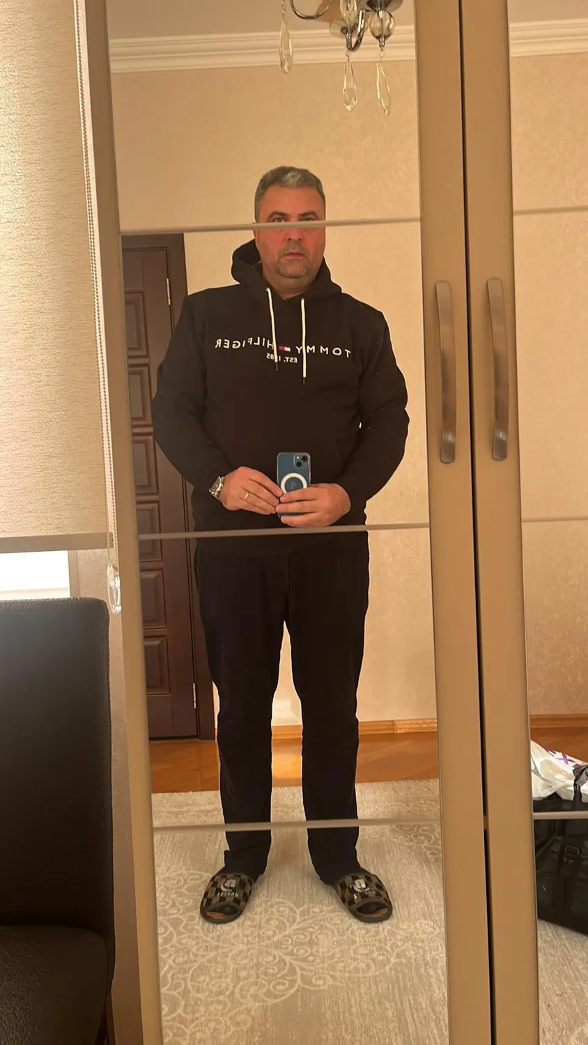 Tommy Hilfiger Logo Hoodie Felpa Nera cappuccio uomo